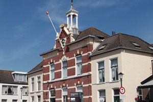 Het oude gemeentehuis van Oude-Tonge